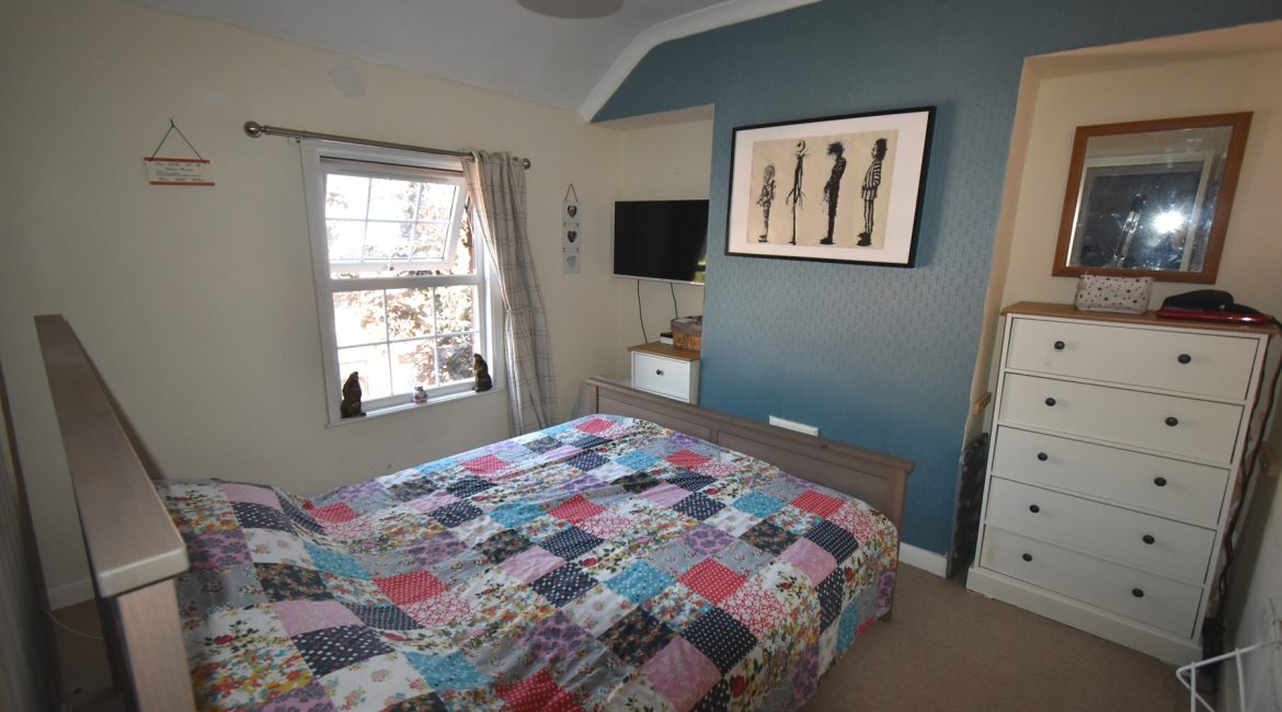 83 Stonehouse Terrace Bedroom One(7)